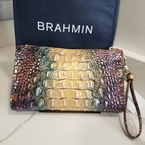 SOLD! NWT! Brahmin Daisy Clutch Wristlet Reptilian Ombre Melbourne Leather - Picture 7 of 11